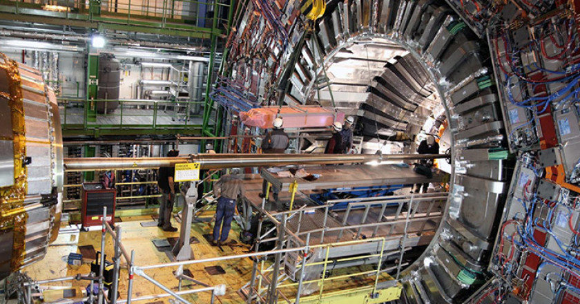 Źródło: CERN, CMS Photos